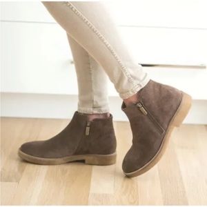 Italeau Handmade in Italy Waterproof FOLIANA Boots 38 Zipper Brown MSRP $399 D